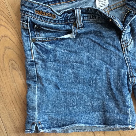 NWOT Billabong Shorts - Picture 7 of 7